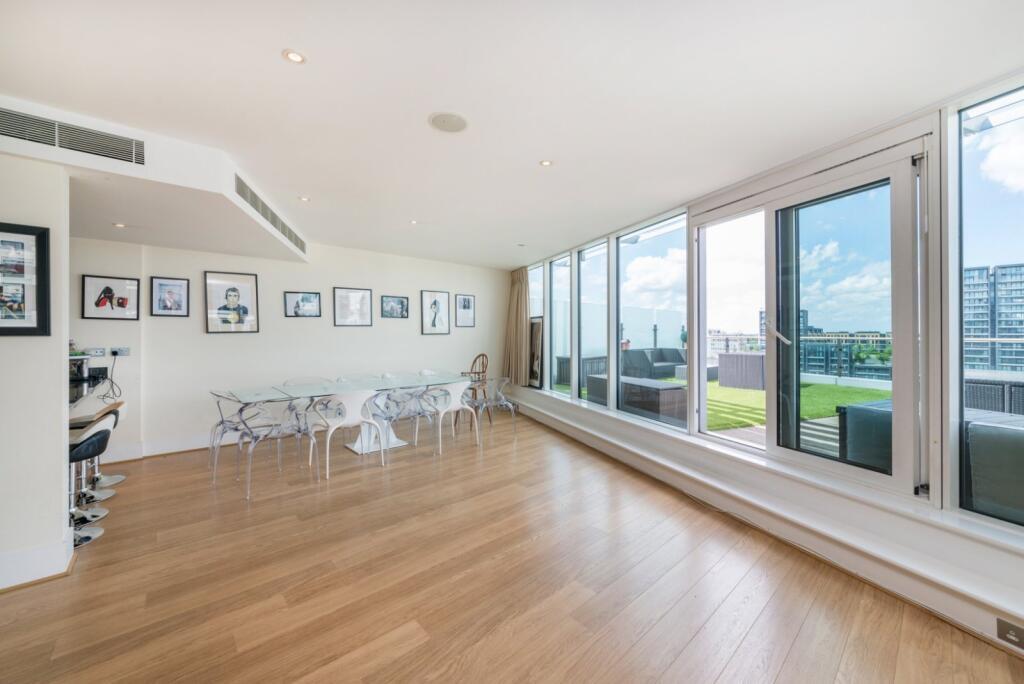 3 bed property in Battersea Reach, Juniper Drive, London